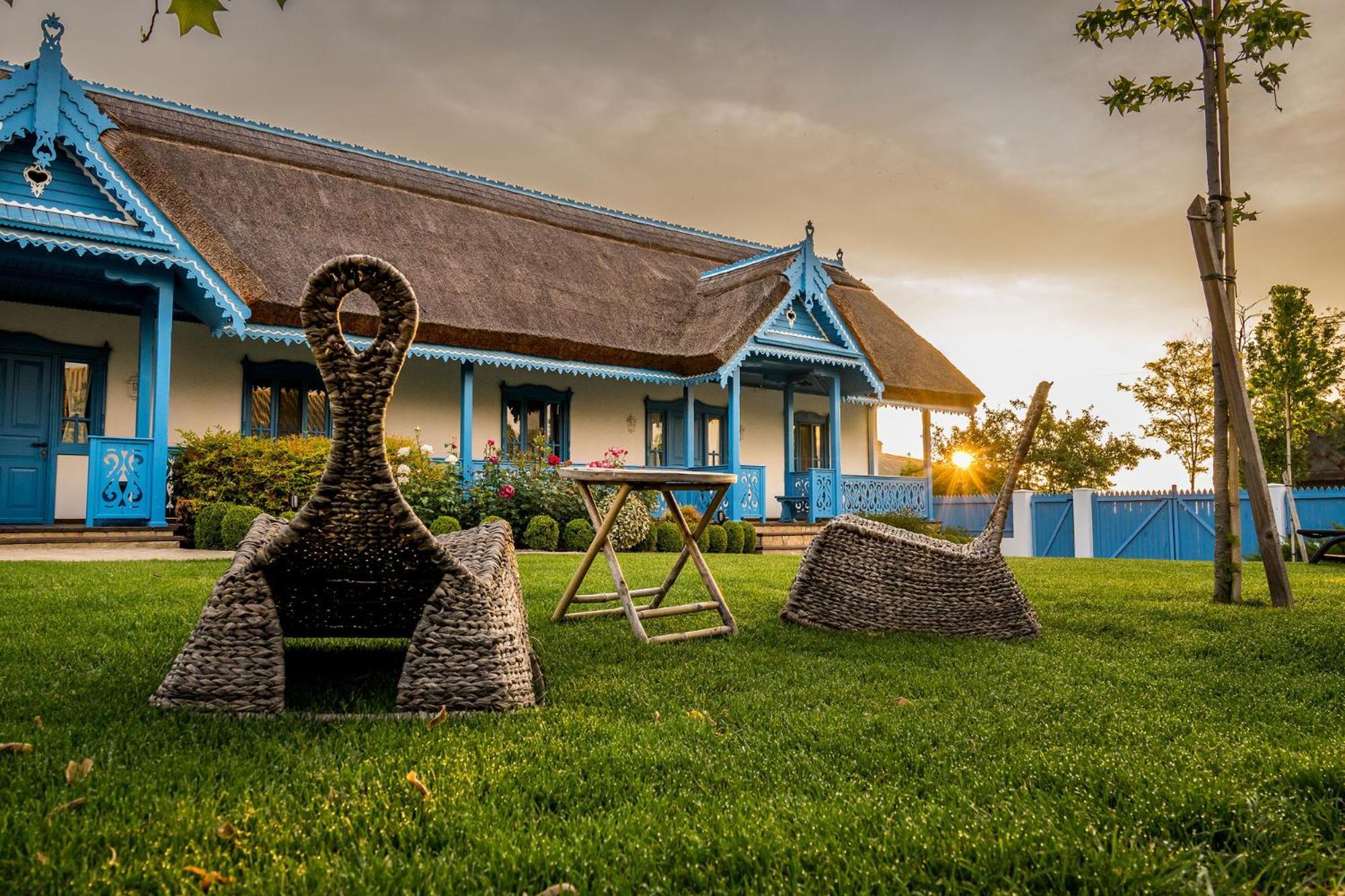 Casa Filip Din Sarichioi Hotel Екстериор снимка
